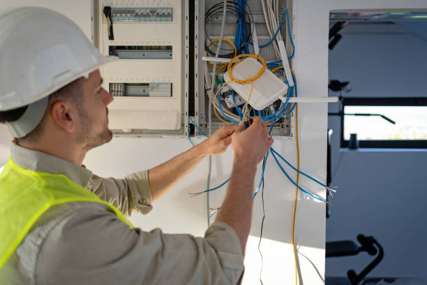 Professional Electrician in Lino Lakes, MN
